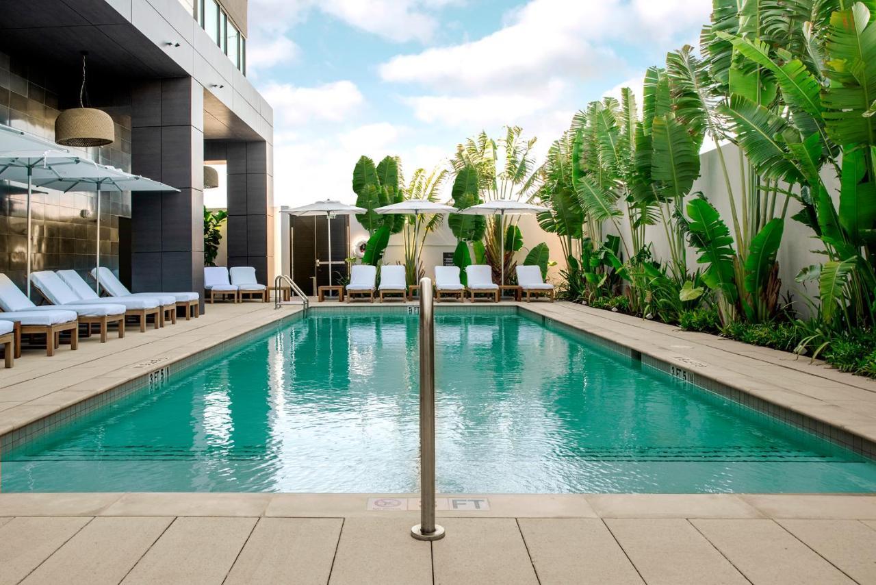 Ette Luxury Hotel & Spa Four Corners Екстериор снимка The pool at the hotel