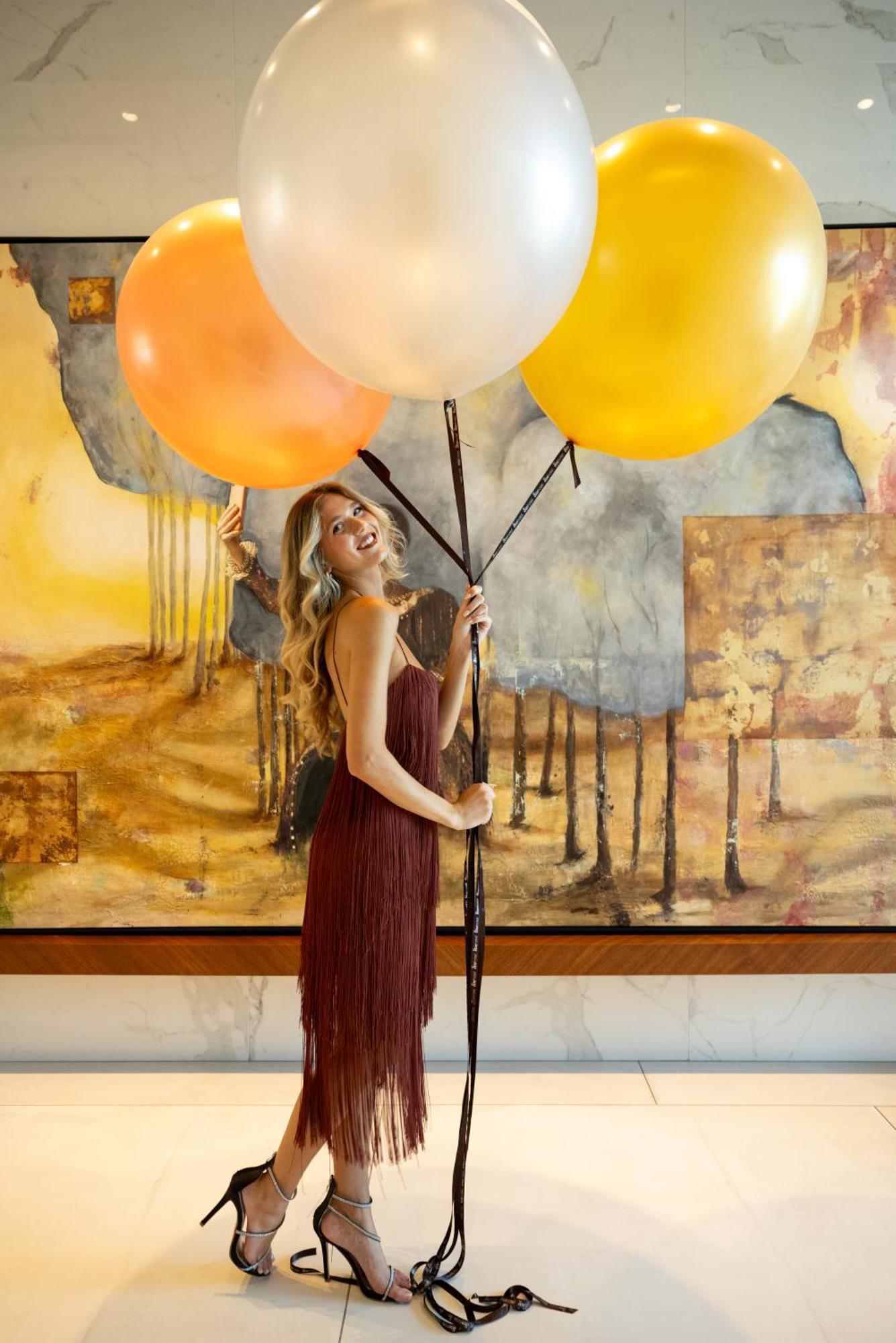 Ette Luxury Hotel & Spa Four Corners Екстериор снимка A model with balloons